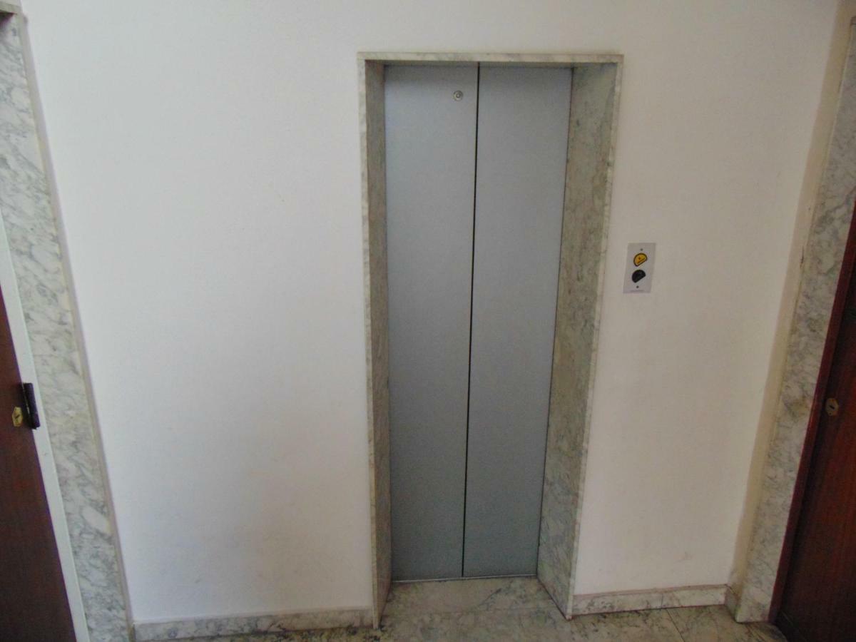 B&B Etna'S Tourist Catania Bagian luar foto